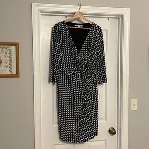NWT Maggie London dress size 16